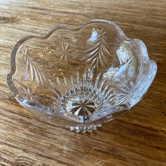 Holiday Glass Bowl w/ Trees & Stars - Picture 2 of 8